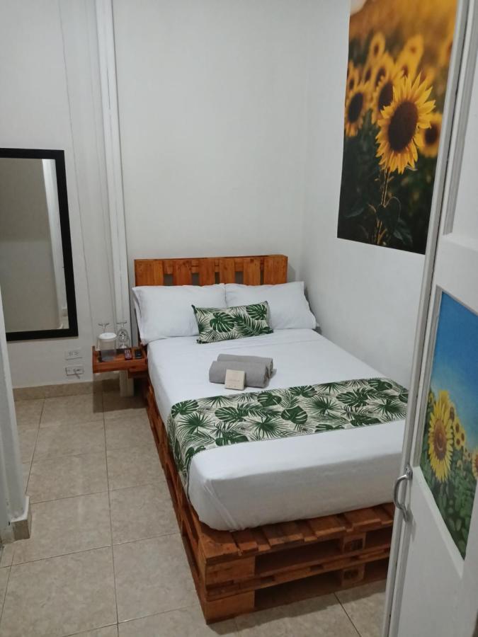 Hospedajes El Jardin Envigado Exterior photo