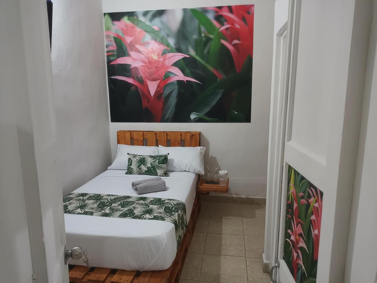 Hospedajes El Jardin Envigado Exterior photo